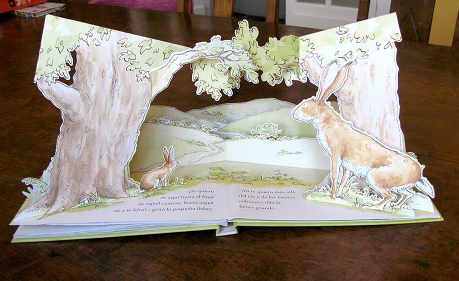 Adivina cuánto te quiero desplegable | 9788492750436 | McBratney, Sam | àlbums il·lustrats, llibres informatius i objetes literaris